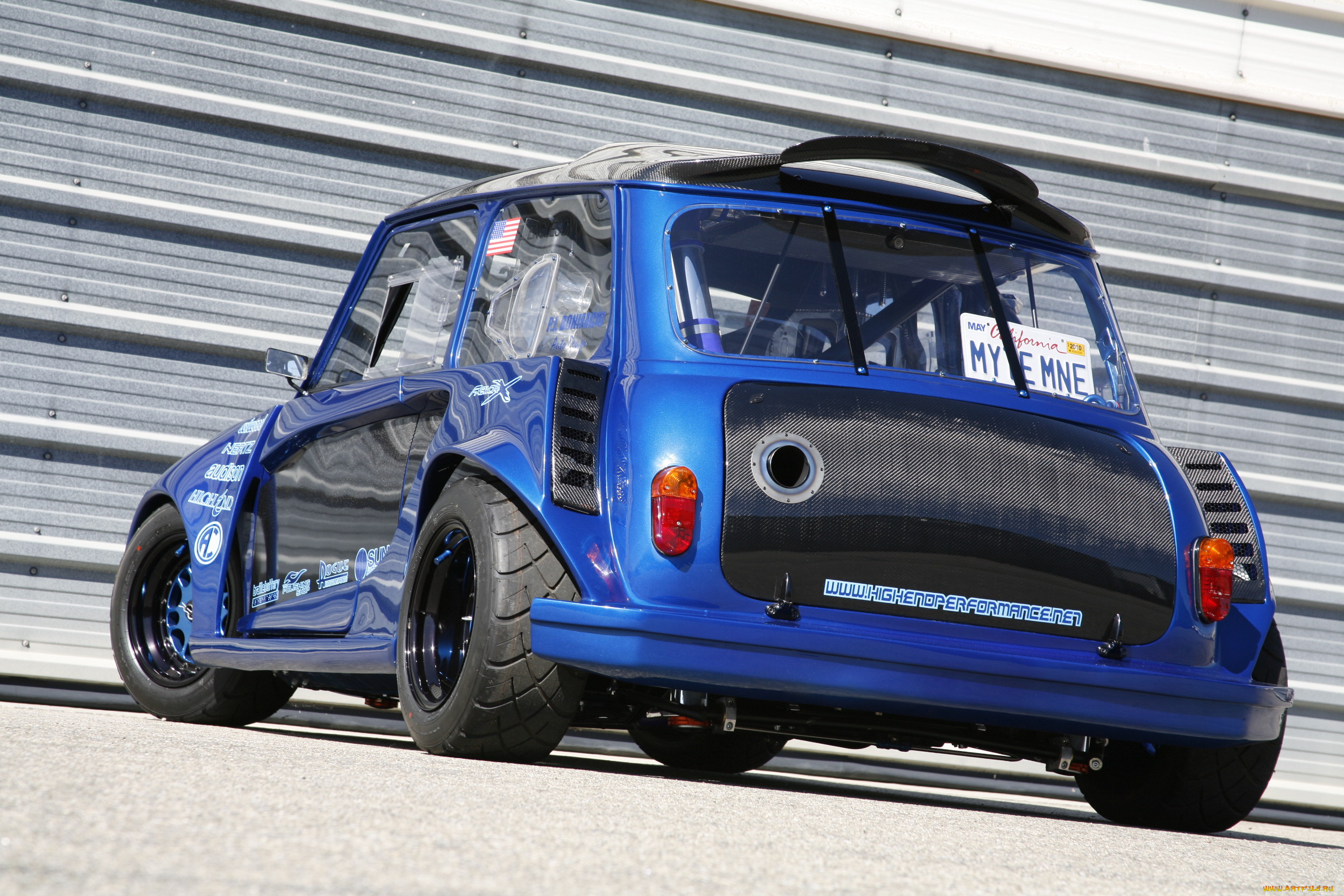 , mini